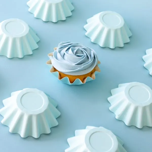 Matte Pastel Blue Bloom Baking Cups