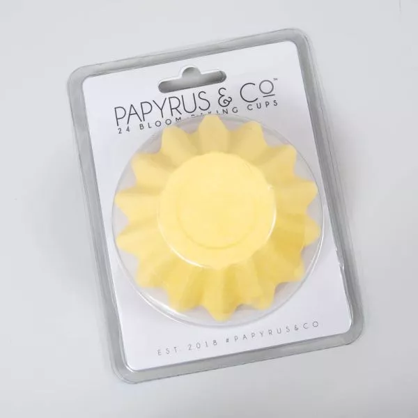 Matte Pastel Yellow Bloom Baking Cups