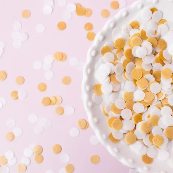 White and Gold Wafer Confetti