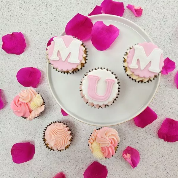 Cakes and Sweet Treats Cake Decorating Supplies Auckland Coast Cakes