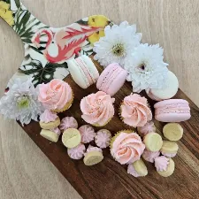Mothers Day Treat Box