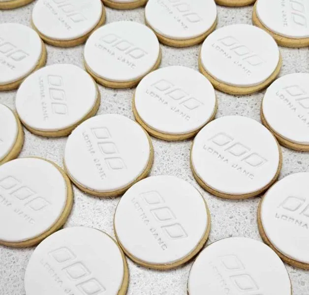 Lorna Jane - Cookies