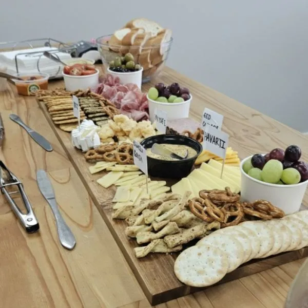 Cake and Sip - Buttercream Art - 3pm - Saturday 21st March